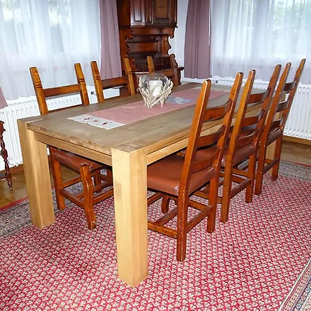 Eien Apartment *